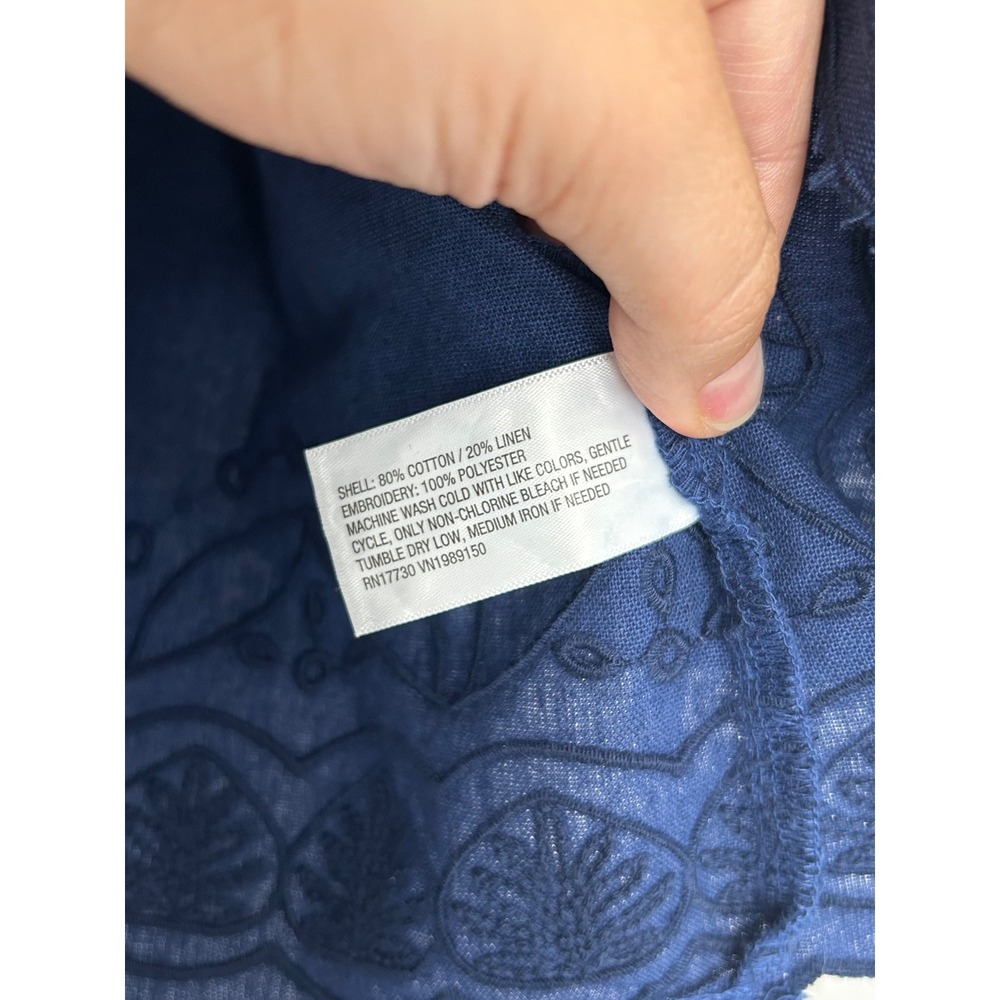 Roller Rabbit x Target Women oversized XS Navy Embroidered Scallop Cropped top - Picture 12 of 12